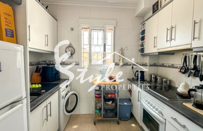 Resale - Apartament  - Orihuela-Costa - Punta Prima