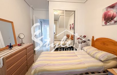 Resale - Apartament  - Orihuela-Costa - Punta Prima