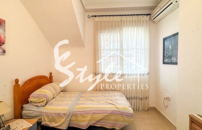 Resale - Apartament  - Orihuela-Costa - Punta Prima