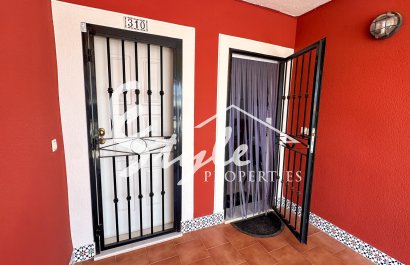 Resale - Apartament  - Orihuela-Costa - Punta Prima