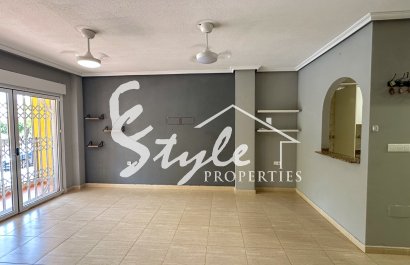 Resale - Apartament  - Daya Vieja - Costa Blanca Sur
