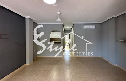 Resale - Apartament  - Daya Vieja - Costa Blanca Sur