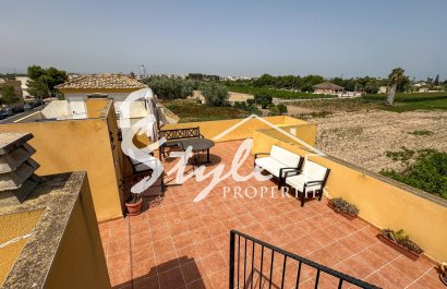 Resale - Apartament  - Daya Vieja - Costa Blanca Sur
