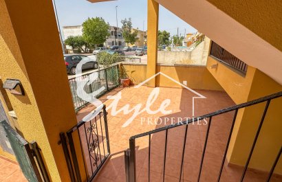 Resale - Apartament  - Daya Vieja - Costa Blanca Sur