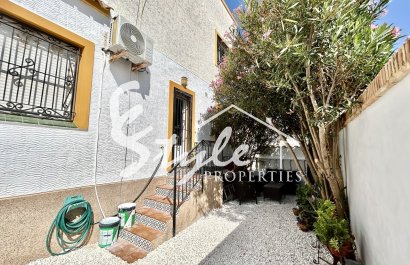 Resale - Townhouse - Los Altos