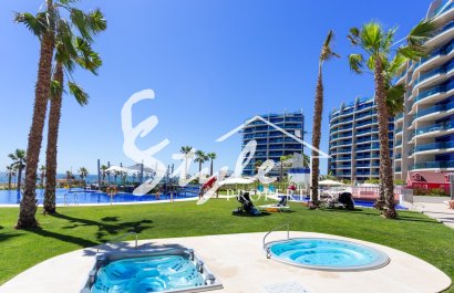 Resale - Apartament  - Punta Prima
