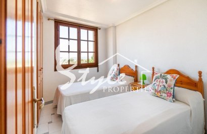 Resale - Apartament  - Torrevieja - La Mata pueblo