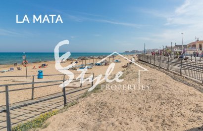 Resale - Apartament  - Torrevieja - La Mata pueblo