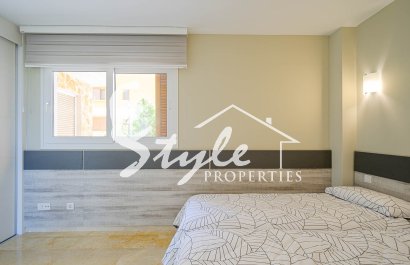 Resale - Apartament  - Punta Prima