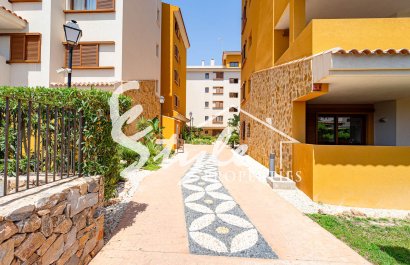 Resale - Apartament  - Punta Prima
