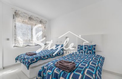 Reventa - Chalet pareado - Punta Prima - Marina Med
