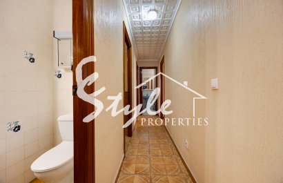 Resale - Apartament  - Torrevieja - Playa del Acequión