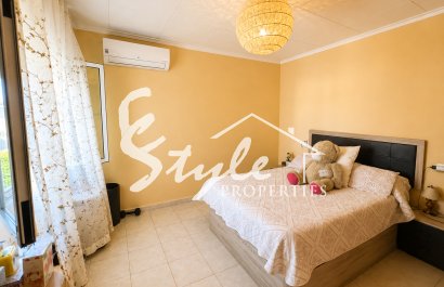 Resale - Villa - Torrevieja - La Siesta