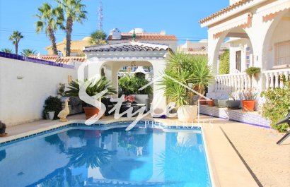 Reventa - Villa - Orihuela-Costa - Villamartin