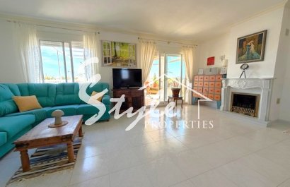 Resale - Townhouse - Orihuela-Costa - Playa Flamenca