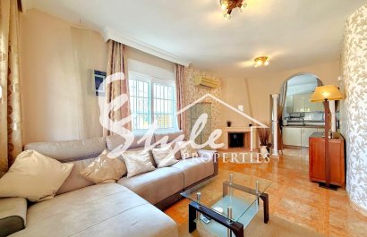 Resale - Apartament  - Orihuela-Costa - Villamartin