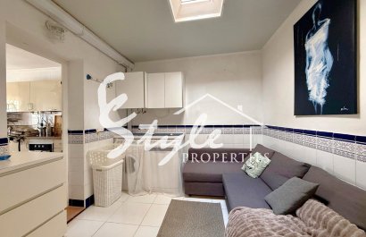 Resale - Apartament  - Orihuela-Costa - Villamartin