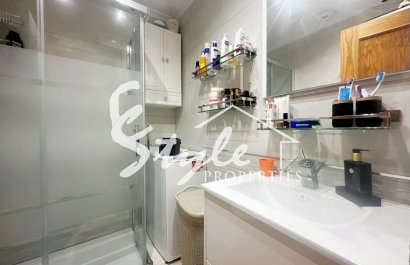 Reventa - Apartamento - Torrevieja - Aguas Nuevas
