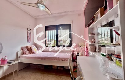 Resale - Villa - Villamartín - Blue Lagoon