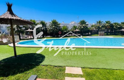 Resale - Apartament  - Entre Naranjos - Entre Naranjos - Vistabella Golf