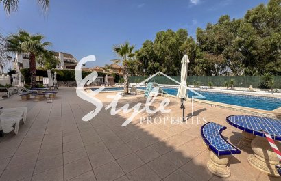 Resale - Townhouse - Punta Prima