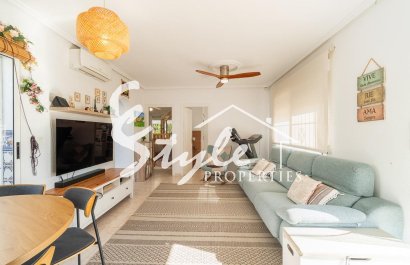 Resale - Villa - Orihuela-Costa - Punta Prima