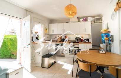 Resale - Villa - Orihuela-Costa - Punta Prima