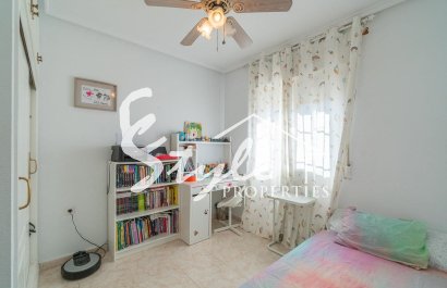Resale - Villa - Orihuela-Costa - Punta Prima