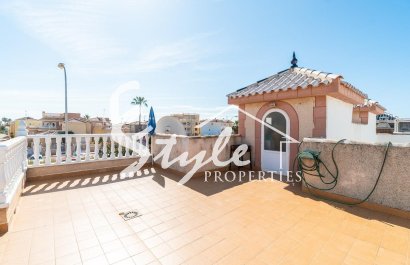 Resale - Villa - Orihuela-Costa - Punta Prima