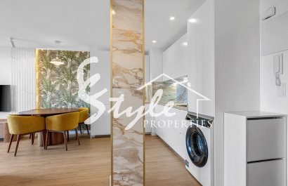 Resale - Apartament  - Torrevieja - Punta Prima