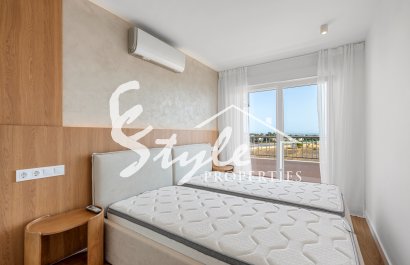 Resale - Apartament  - Torrevieja - Punta Prima