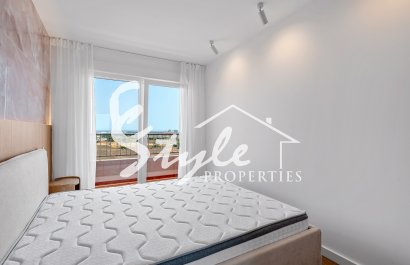 Resale - Apartament  - Torrevieja - Punta Prima