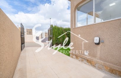 Resale - Villa - Orihuela-Costa - Pau 26