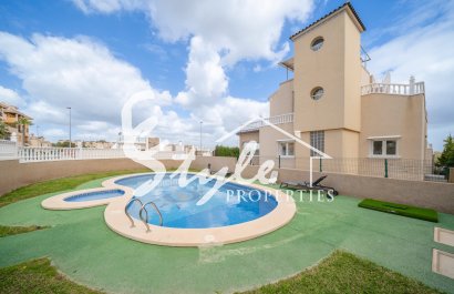 Resale - Villa - Orihuela-Costa - Pau 26