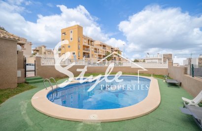 Resale - Villa - Orihuela-Costa - Pau 26