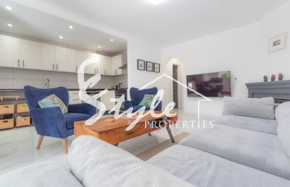Resale - Townhouse - Villamartín - Verdemar