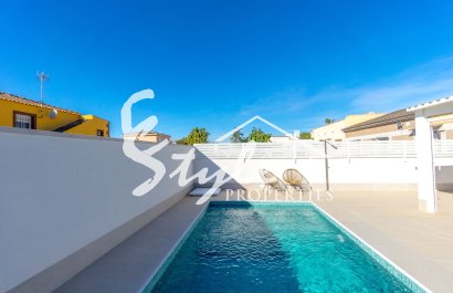 Reventa - Villa - Torrevieja