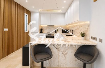 Reventa - Chalet pareado - Orihuela-Costa - Villamartin