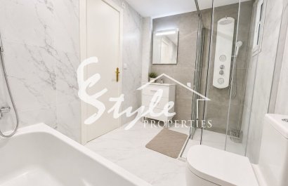 Reventa - Chalet pareado - Orihuela-Costa - Villamartin