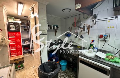 Reventa - Local comercial - Torrevieja - Playa del Cura