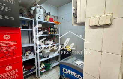 Reventa - Local comercial - Torrevieja - Playa del Cura