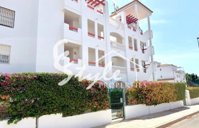 Resale - Apartament  - Orihuela-Costa - Villamartin