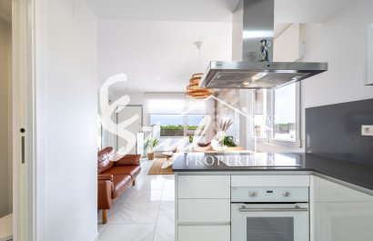 Resale - Townhouse - Los Balcones