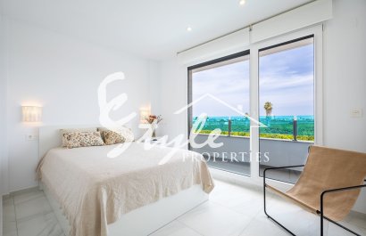 Resale - Townhouse - Los Balcones