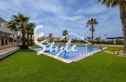 Resale - Townhouse - Los Balcones