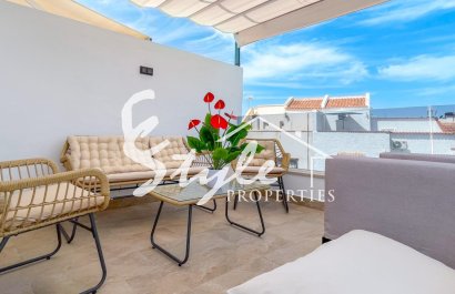 Resale - Townhouse - Torrevieja - Nueva Torrevieja - Aguas Nuevas