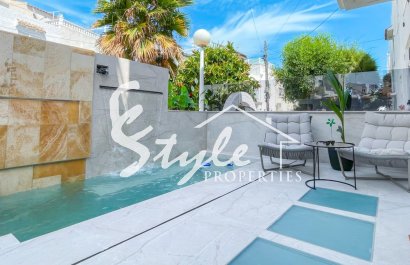 Resale - Townhouse - Torrevieja - Nueva Torrevieja - Aguas Nuevas