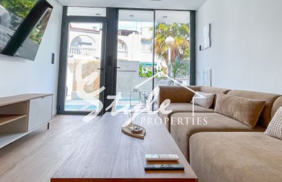 Resale - Townhouse - Torrevieja - Nueva Torrevieja - Aguas Nuevas
