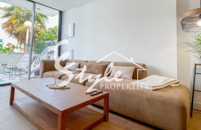 Resale - Townhouse - Torrevieja - Nueva Torrevieja - Aguas Nuevas