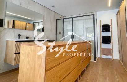 Resale - Townhouse - Torrevieja - Nueva Torrevieja - Aguas Nuevas